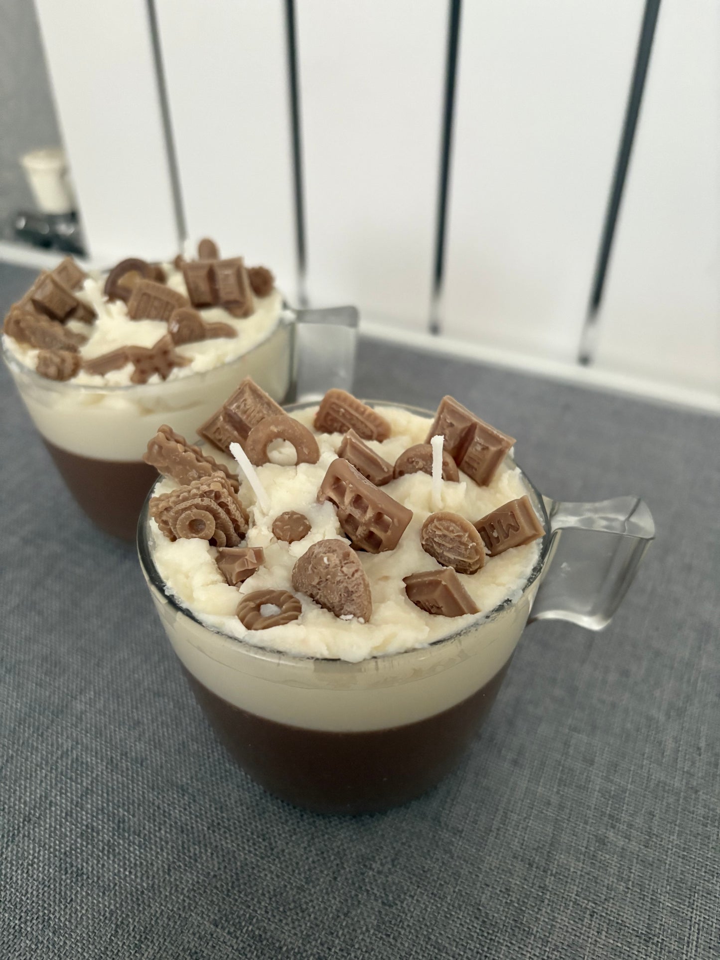 Hot chocolate candle
