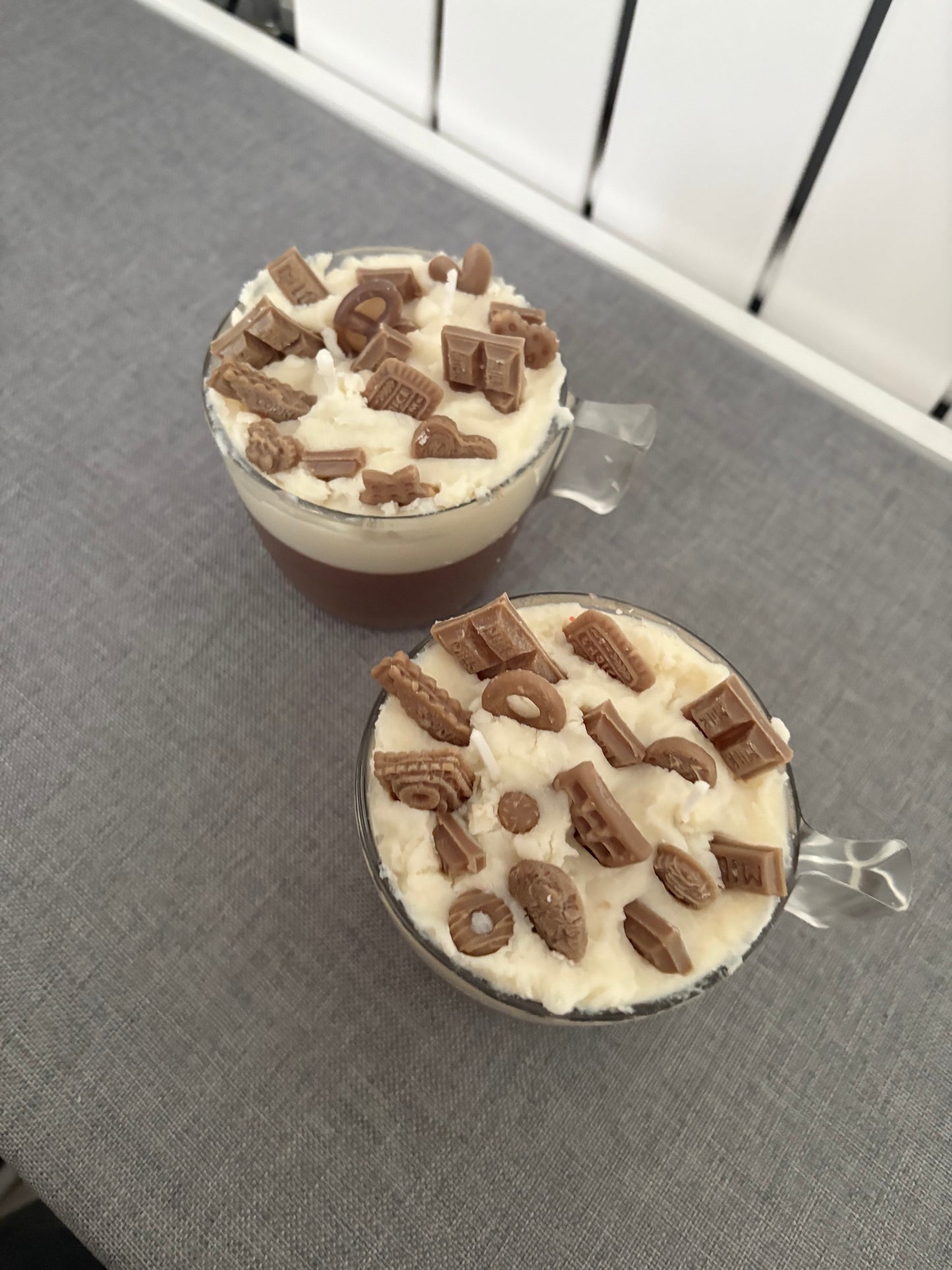 Hot chocolate candle